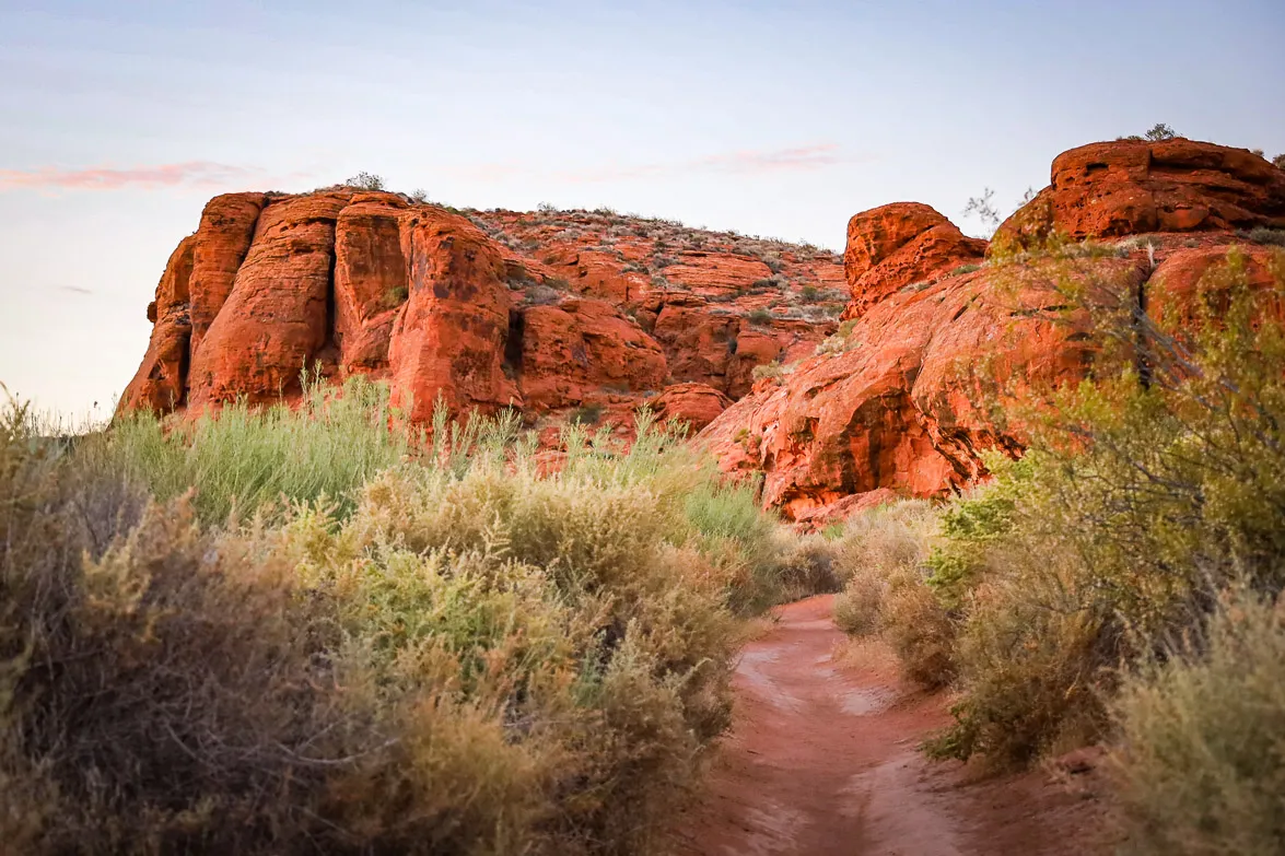 Scout Cave trail